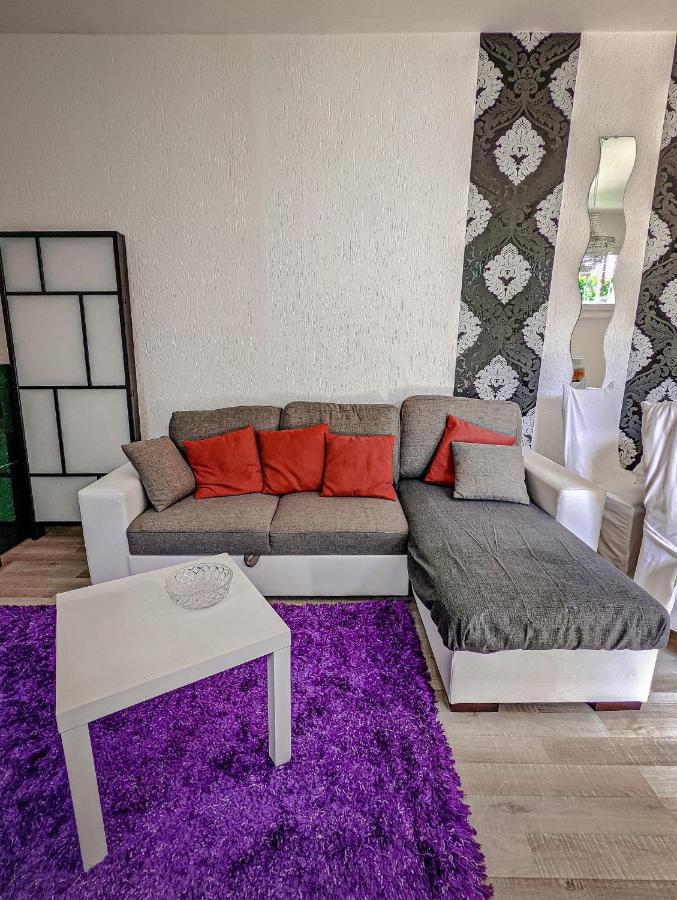הוילה קסטלטו סופרה טיצ'ינו Casa Victoria מראה חיצוני תמונה
